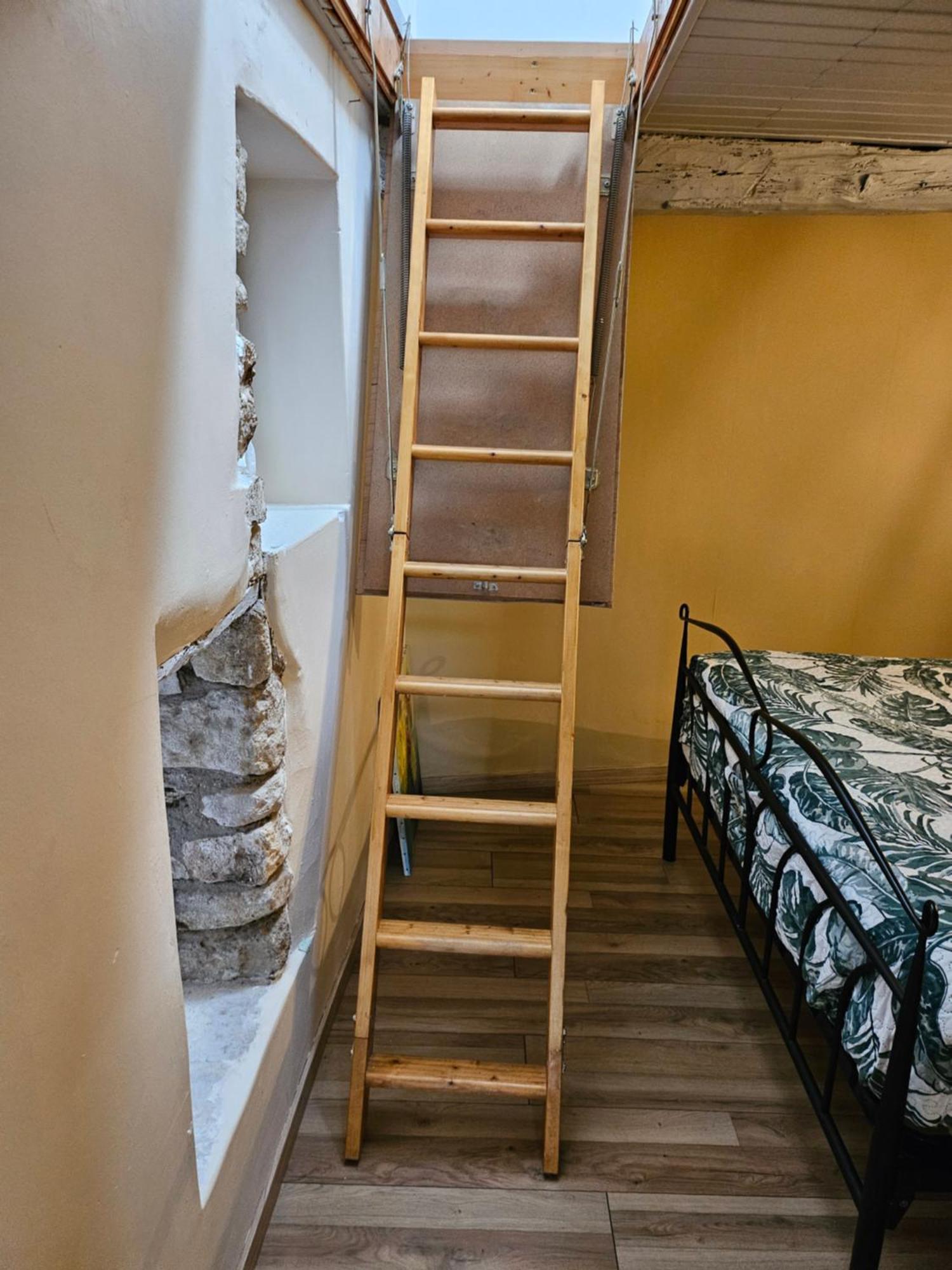 La Petite Maison Céreste المظهر الخارجي الصورة
